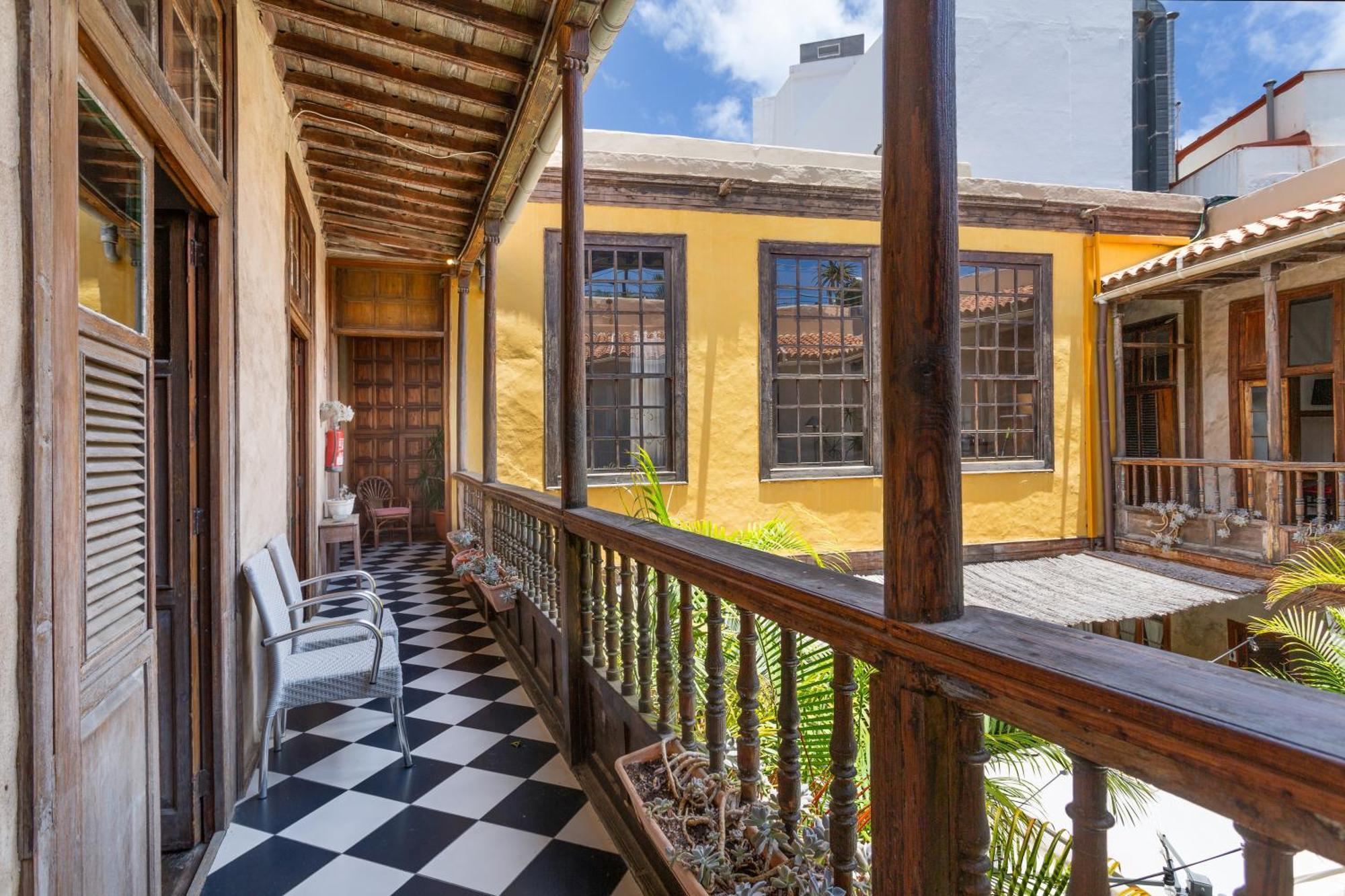Casa Montesdeoca - Jacaranda Las Palmas de Gran Canaria Extérieur photo